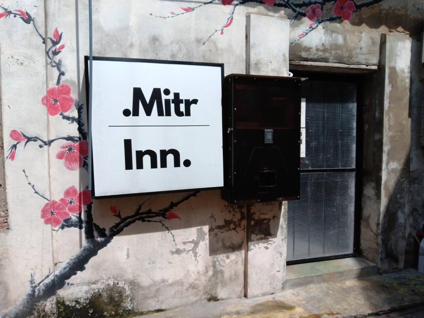 Mitr Inn Yaowarat 曼谷 外观 照片